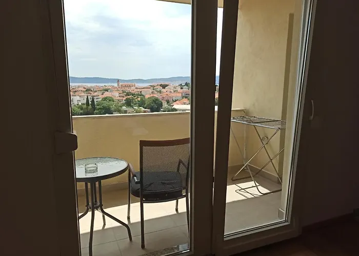 アパート Renata ザダル